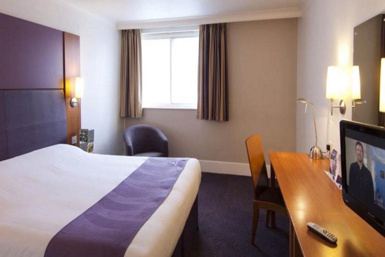 Premier Inn Blackpool East Dış mekan fotoğraf